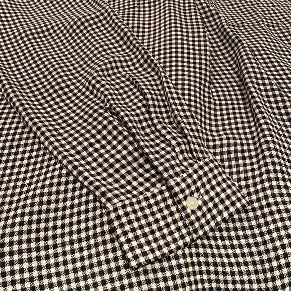 Ann Taylor shirt. - Picture 3 of 7